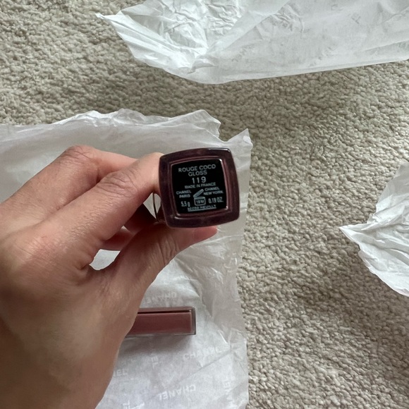 SOLD: Chanel Holiday Lipgloss Trio Sheer Genius NWT. - Picture 14 of 15